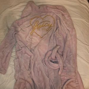Juicy Couture Robe